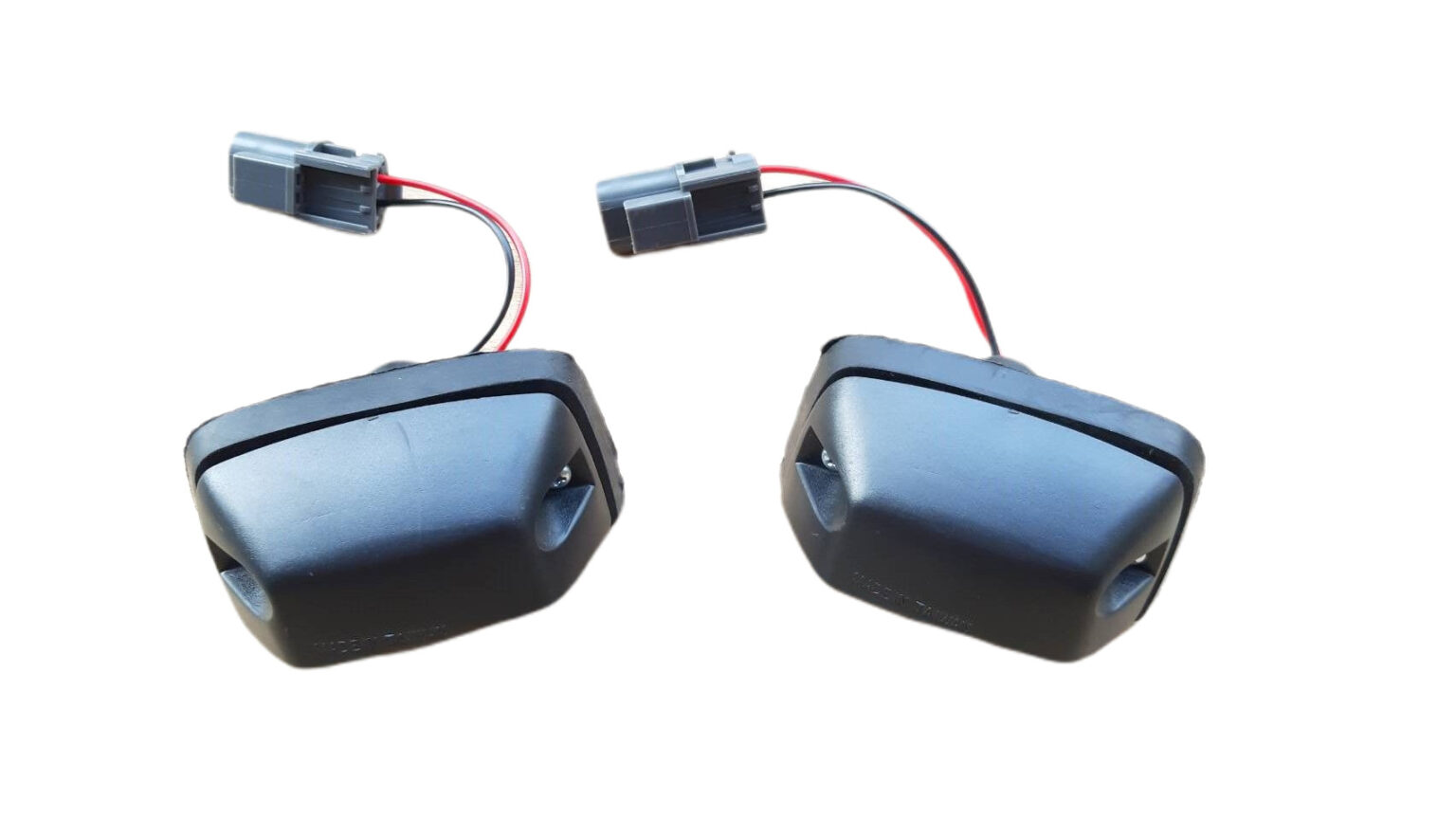 NISSAN 720 Pickup D21 1986-89 License Lamps | B6515-23G20 | B6510-23G20 ...