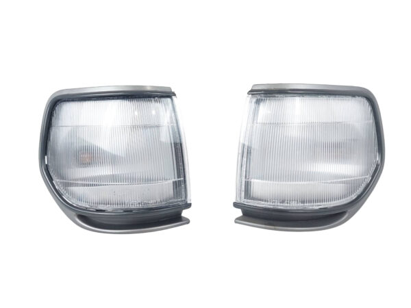 A8165 TOYOTA Land Cruiser 1990--97 Corner & Parking Lamps | 81610-60310 | 81620-60110 |  | A8165 | Gray