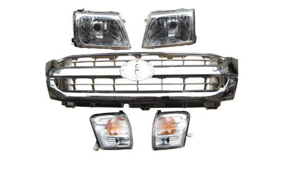 Z1030-1.jpg TOYOTA Hilux 2001--03 Grille | 53111-35520 | 53111-04280 | 81520-04100 | 81510-04100 | 81170-35350 | 81130-35370 |  | Z1030 | Chrome