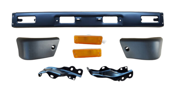 Z1050 TOYOTA Hilux / Pickup 1984--86 Front Bumper & Side Bumper | 52111-39525 | 52012-89108 | 52012-89105 | 52011-89108 | 52011-89105 | 52103-89106 | 52102-89106 | 81520-89125 | 81520-89125 |  | Z1050 | Black