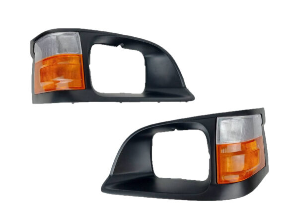 Z1083 TOYOTA Hiace 1998--05 Light Case | 53140-26010 | 53130-26010 | 81520-95J16 | 81510-95J16 |  | Z1083 | Paint Black
