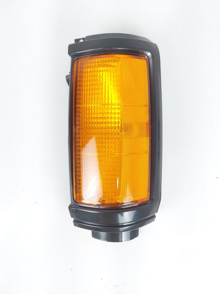 Butyl Rubber Sealing - Dodge RAM 50 / Mitsubishi Mighty Max 1987 Corner Lamp